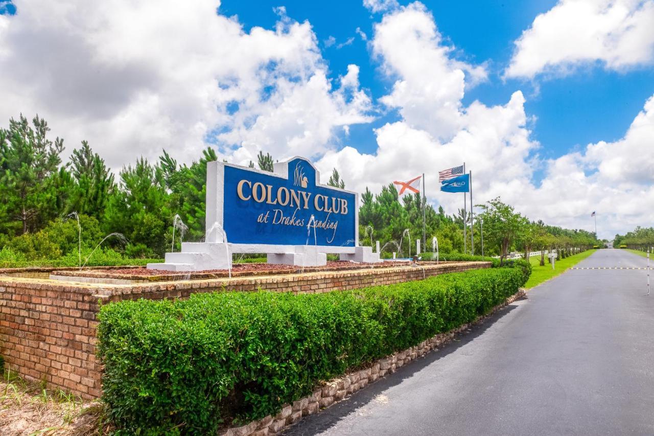 Colony Club M8 - Pelican Perch Apartment